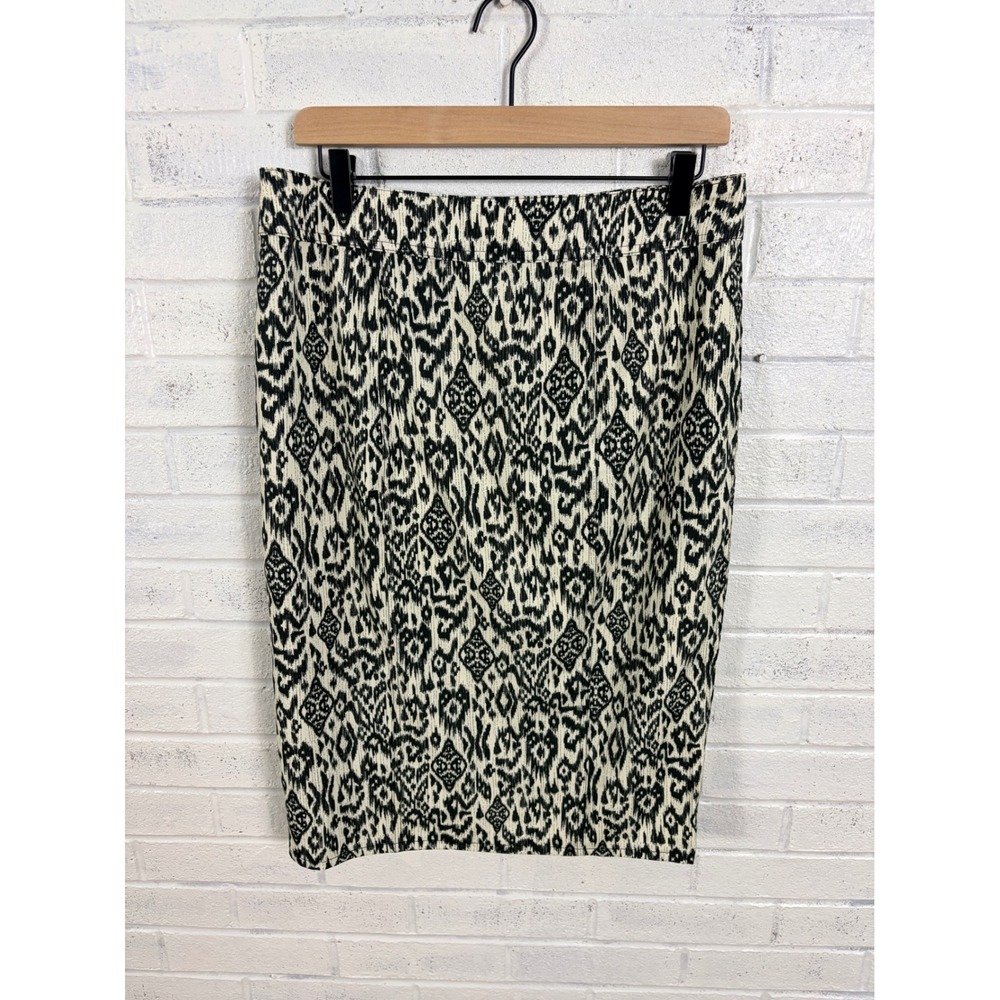 RipSkirt Hawaii Wrap Skirt Women M Indo Ikat Length 3 Black Cream Cover Up
